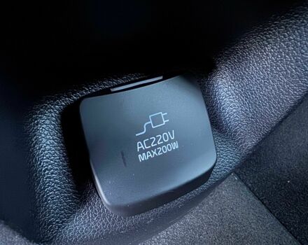 Чорний Кіа Niro, об'ємом двигуна 0 л та пробігом 94 тис. км за 20999 $, фото 20 на Automoto.ua