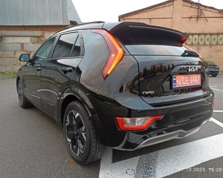 Черный Киа Niro, объемом двигателя 0 л и пробегом 56 тыс. км за 22900 $, фото 3 на Automoto.ua