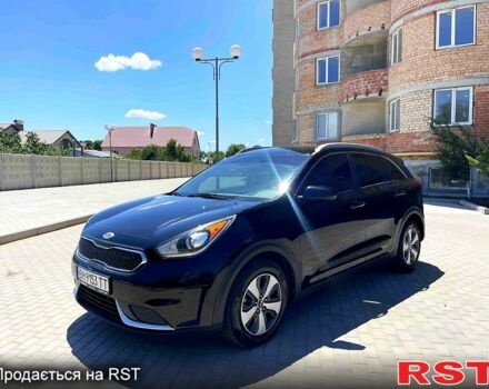 Черный Киа Niro, объемом двигателя 1.6 л и пробегом 137 тыс. км за 15000 $, фото 1 на Automoto.ua