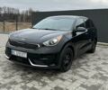 Чорний Кіа Niro, об'ємом двигуна 1.58 л та пробігом 127 тис. км за 15700 $, фото 4 на Automoto.ua