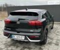 Чорний Кіа Niro, об'ємом двигуна 1.58 л та пробігом 127 тис. км за 15700 $, фото 2 на Automoto.ua