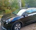 Чорний Кіа Niro, об'ємом двигуна 1.58 л та пробігом 146 тис. км за 15600 $, фото 6 на Automoto.ua