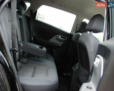 Черный Киа Niro, объемом двигателя 1.6 л и пробегом 136 тыс. км за 16500 $, фото 19 на Automoto.ua