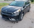 Черный Киа Niro, объемом двигателя 1.58 л и пробегом 160 тыс. км за 16000 $, фото 1 на Automoto.ua