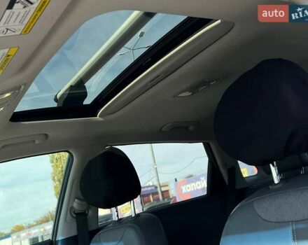 Кіа Niro 2017 у Одесі на Automoto.ua Чорний Кіа Niro, об'ємом двигуна 1.58 л та пробігом 88 тис. км за 16699 $, фото 19 на Automoto.ua