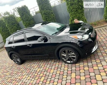 Чорний Кіа Niro, об'ємом двигуна 1.58 л та пробігом 231 тис. км за 14600 $, фото 19 на Automoto.ua