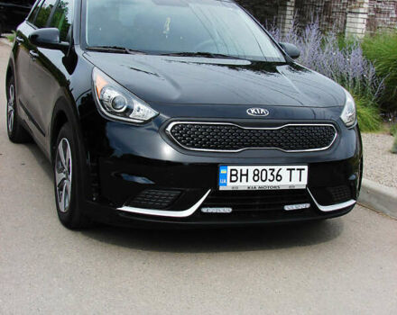 Черный Киа Niro, объемом двигателя 1.6 л и пробегом 136 тыс. км за 16700 $, фото 3 на Automoto.ua