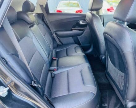 Черный Киа Niro, объемом двигателя 1.6 л и пробегом 62 тыс. км за 3750 $, фото 9 на Automoto.ua