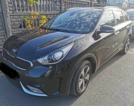 Черный Киа Niro, объемом двигателя 0 л и пробегом 131 тыс. км за 10200 $, фото 1 на Automoto.ua