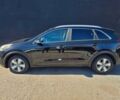 Черный Киа Niro, объемом двигателя 1.6 л и пробегом 70 тыс. км за 16500 $, фото 2 на Automoto.ua