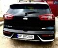 Чорний Кіа Niro, об'ємом двигуна 1.58 л та пробігом 177 тис. км за 13990 $, фото 4 на Automoto.ua