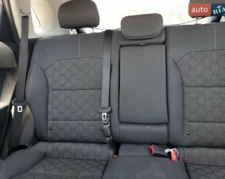 Чорний Кіа Niro, об'ємом двигуна 1.6 л та пробігом 93 тис. км за 9500 $, фото 8 на Automoto.ua