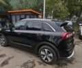 Чорний Кіа Niro, об'ємом двигуна 1.6 л та пробігом 135 тис. км за 327 $, фото 4 на Automoto.ua