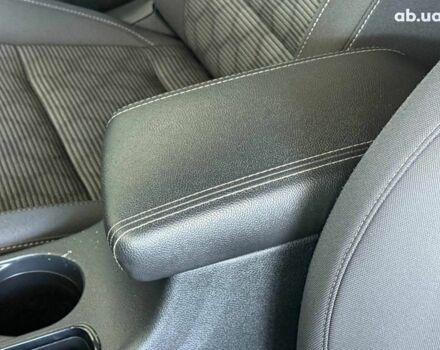 Черный Киа Niro, объемом двигателя 1.6 л и пробегом 65 тыс. км за 18190 $, фото 14 на Automoto.ua