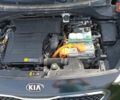 Чорний Кіа Niro, об'ємом двигуна 1.6 л та пробігом 177 тис. км за 15200 $, фото 4 на Automoto.ua