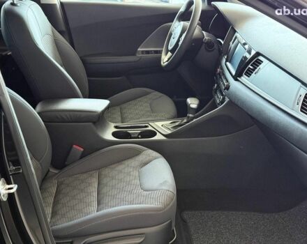 Черный Киа Niro, объемом двигателя 1.6 л и пробегом 65 тыс. км за 18190 $, фото 16 на Automoto.ua