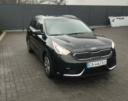 Чорний Кіа Niro, об'ємом двигуна 1.58 л та пробігом 89 тис. км за 14600 $, фото 7 на Automoto.ua