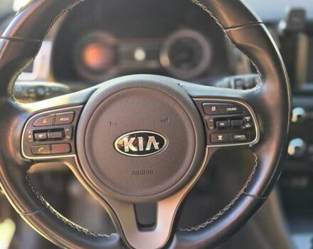 Чорний Кіа Niro, об'ємом двигуна 1.6 л та пробігом 140 тис. км за 19900 $, фото 11 на Automoto.ua