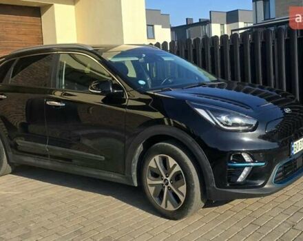 Чорний Кіа Niro, об'ємом двигуна 0 л та пробігом 138 тис. км за 17900 $, фото 2 на Automoto.ua