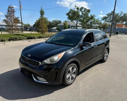 Черный Киа Niro, объемом двигателя 0 л и пробегом 50 тыс. км за 8000 $, фото 2 на Automoto.ua