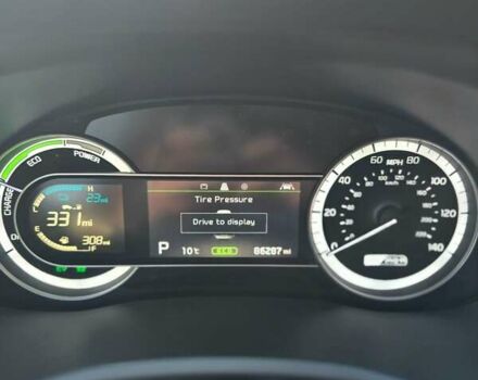 Чорний Кіа Niro, об'ємом двигуна 1.6 л та пробігом 140 тис. км за 19900 $, фото 10 на Automoto.ua