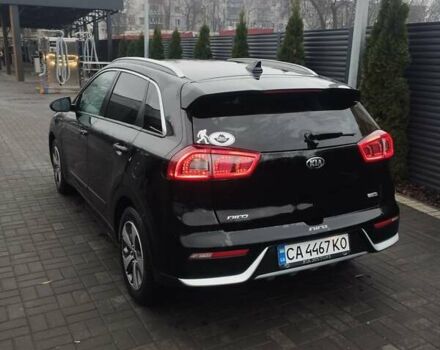 Чорний Кіа Niro, об'ємом двигуна 1.58 л та пробігом 89 тис. км за 14600 $, фото 9 на Automoto.ua