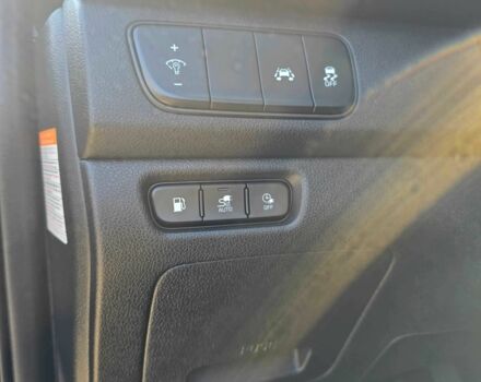 Черный Киа Niro, объемом двигателя 1.6 л и пробегом 140 тыс. км за 17900 $, фото 15 на Automoto.ua