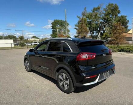 Черный Киа Niro, объемом двигателя 0 л и пробегом 50 тыс. км за 8000 $, фото 6 на Automoto.ua