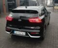 Чорний Кіа Niro, об'ємом двигуна 1.58 л та пробігом 89 тис. км за 14600 $, фото 8 на Automoto.ua