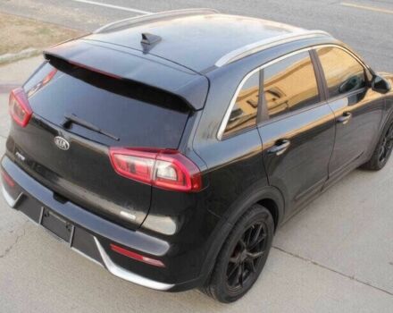 Черный Киа Niro, объемом двигателя 1.6 л и пробегом 50 тыс. км за 4700 $, фото 3 на Automoto.ua