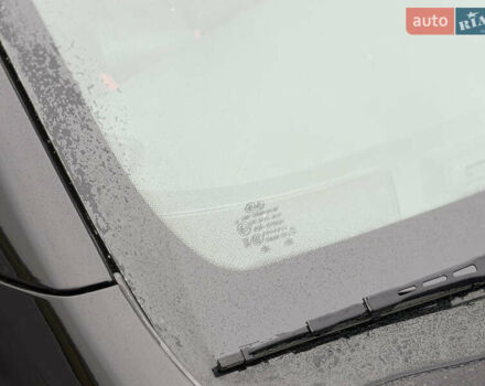 Черный Киа Niro, объемом двигателя 1.6 л и пробегом 98 тыс. км за 18999 $, фото 29 на Automoto.ua