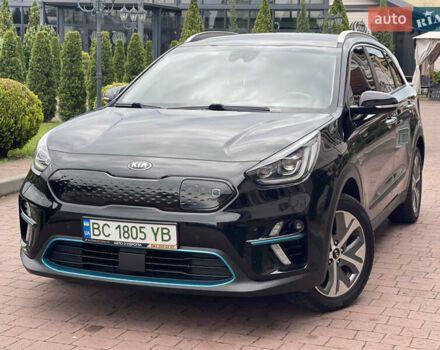 Черный Киа Niro, объемом двигателя 0 л и пробегом 155 тыс. км за 16500 $, фото 5 на Automoto.ua