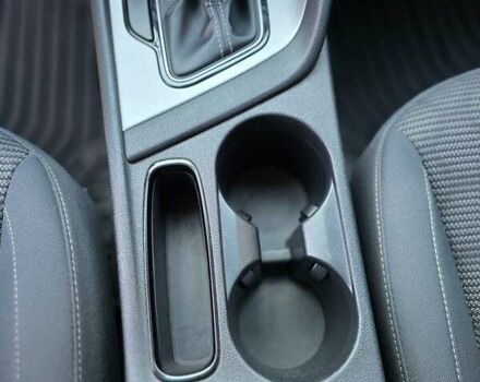 Чорний Кіа Niro, об'ємом двигуна 1.6 л та пробігом 140 тис. км за 19900 $, фото 13 на Automoto.ua