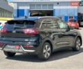 Чорний Кіа Niro, об'ємом двигуна 1.6 л та пробігом 65 тис. км за 17440 $, фото 4 на Automoto.ua