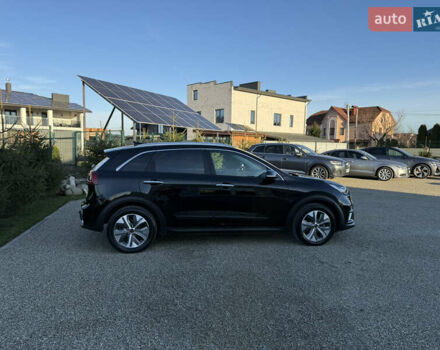 Черный Киа Niro, объемом двигателя 0 л и пробегом 71 тыс. км за 18999 $, фото 12 на Automoto.ua