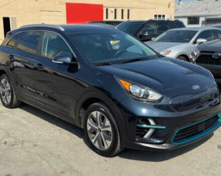 Чорний Кіа Niro, об'ємом двигуна 0 л та пробігом 45 тис. км за 5900 $, фото 2 на Automoto.ua