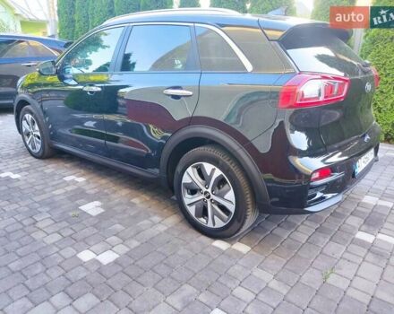 Черный Киа Niro, объемом двигателя 0 л и пробегом 140 тыс. км за 18879 $, фото 13 на Automoto.ua