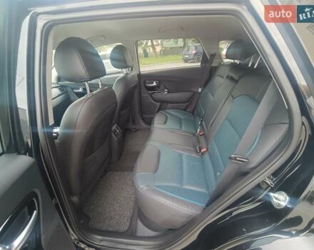 Черный Киа Niro, объемом двигателя 0 л и пробегом 156 тыс. км за 16999 $, фото 10 на Automoto.ua