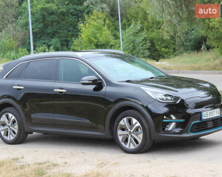 Чорний Кіа Niro, об'ємом двигуна 0 л та пробігом 78 тис. км за 19799 $, фото 14 на Automoto.ua