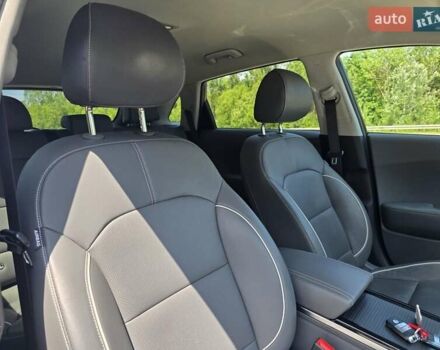 Черный Киа Niro, объемом двигателя 0 л и пробегом 69 тыс. км за 19399 $, фото 66 на Automoto.ua