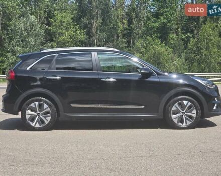 Черный Киа Niro, объемом двигателя 0 л и пробегом 69 тыс. км за 19399 $, фото 9 на Automoto.ua