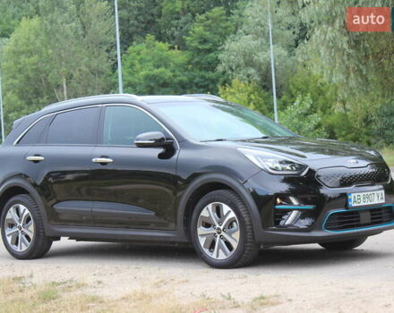 Чорний Кіа Niro, об'ємом двигуна 0 л та пробігом 78 тис. км за 19799 $, фото 11 на Automoto.ua