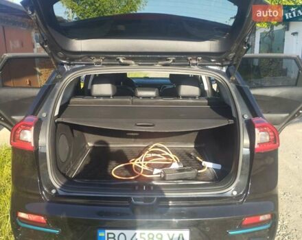 Киа Niro 2019 в Хмельницком на Automoto.ua Черный Киа Niro, объемом двигателя 0 л и пробегом 155 тыс. км за 17200 $, фото 11 на Automoto.ua