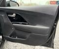 Чорний Кіа Niro, об'ємом двигуна 0 л та пробігом 165 тис. км за 18800 $, фото 33 на Automoto.ua