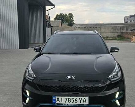 Чорний Кіа Niro, об'ємом двигуна 0 л та пробігом 120 тис. км за 21500 $, фото 1 на Automoto.ua
