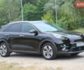 Чорний Кіа Niro, об'ємом двигуна 0 л та пробігом 78 тис. км за 19799 $, фото 12 на Automoto.ua