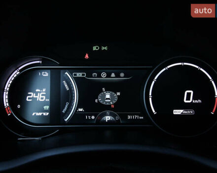 Черный Киа Niro, объемом двигателя 0 л и пробегом 31 тыс. км за 15500 $, фото 14 на Automoto.ua