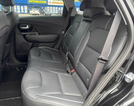 Киа Niro 2019 в Киеве на Automoto.ua Черный Киа Niro, объемом двигателя 0 л и пробегом 128 тыс. км за 17400 $, фото 14 на Automoto.ua