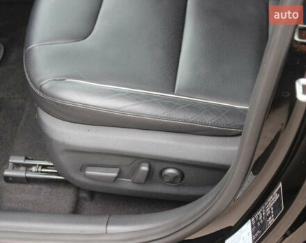 Чорний Кіа Niro, об'ємом двигуна 0 л та пробігом 78 тис. км за 19799 $, фото 47 на Automoto.ua