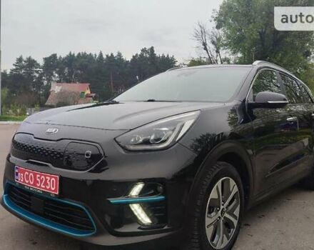 Чорний Кіа Niro, об'ємом двигуна 0 л та пробігом 105 тис. км за 19499 $, фото 29 на Automoto.ua